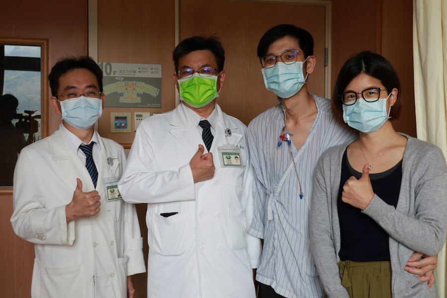 男子腹部隆起如懷胎 切除4公斤巨癌撿命