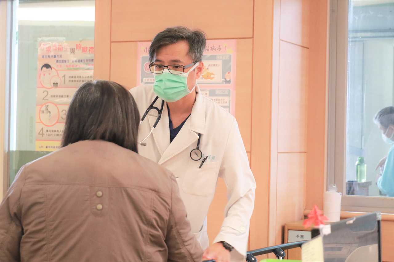 超長假期 台中慈濟急診醫師提醒防疫、分級就醫