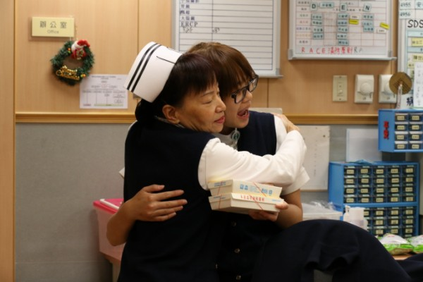 元宵情人節甜蜜蜜 護理部送麻糬傳達愛與關懷