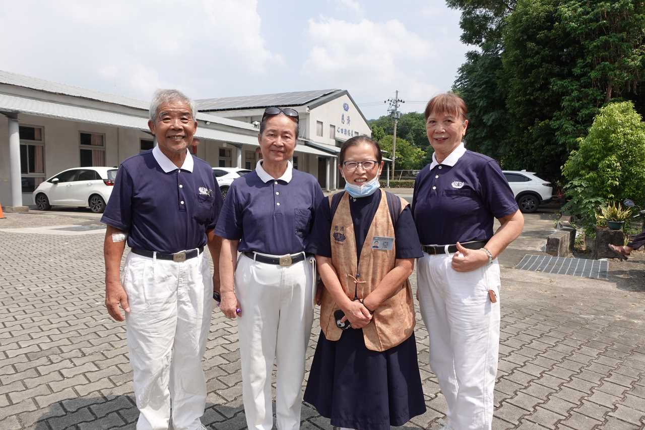 跨海求經驗 舊金山吳圓娥師姊訪中慈長照