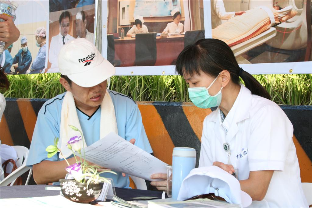 潭子鄉旱溪整治工程竣工典禮　台中慈濟醫院服務在地鄉親　提供健康諮詢