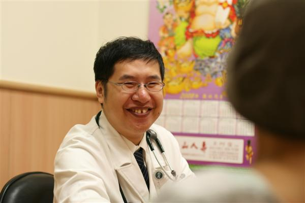 轉念換心境，姚朝元內省轉換心境勤護持