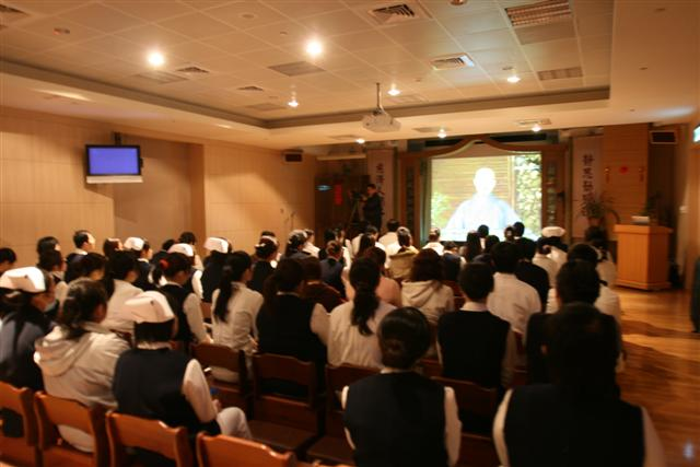 2010年首場精進日，許副院長分享心與境