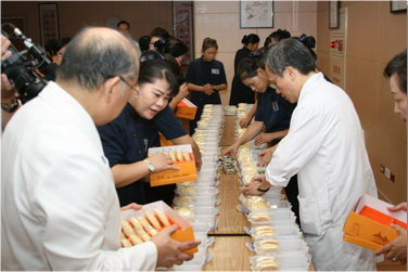 中區榮董聯誼會每週二「慈院關懷日」