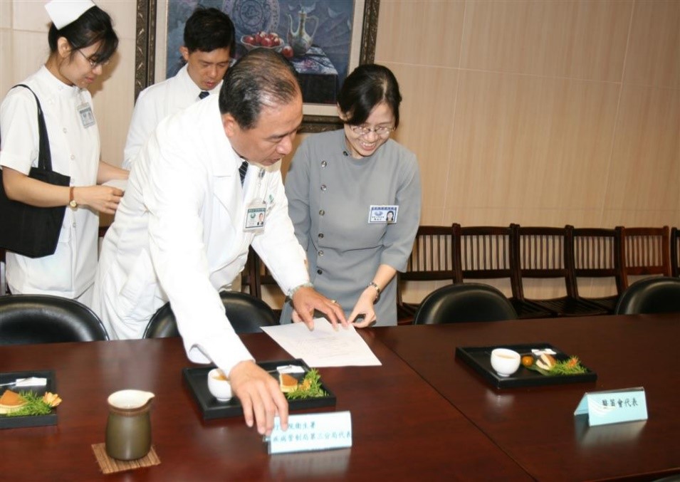 台中慈院團隊通過「97年醫院感染控制查核」
