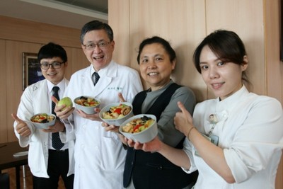 吉祥月「勸素1000健康久久」 同仁熱烈響應愛素食