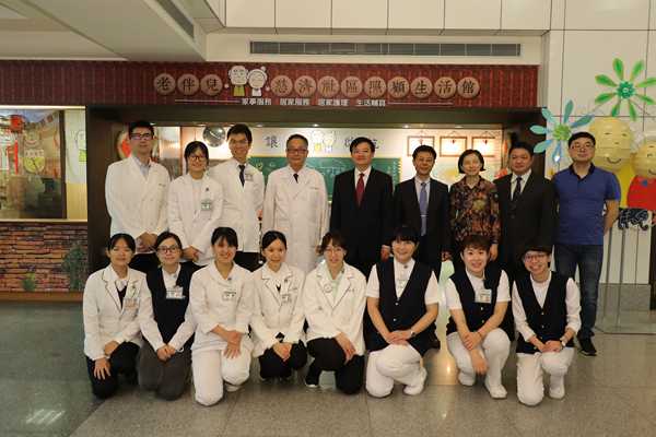 南京中醫藥大學訪臺中慈院 加深校院友誼合作