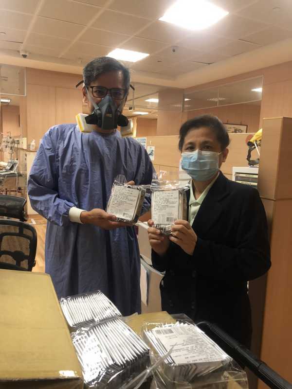 精舍「淨斯本草飲」送祝福 臺中慈院同仁道感恩