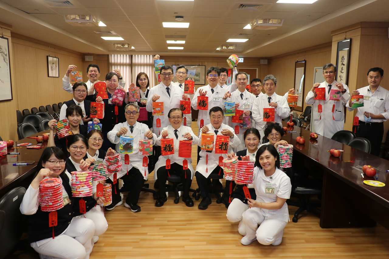 台中慈院花蓮尋根 出坡座談傳醫療人文