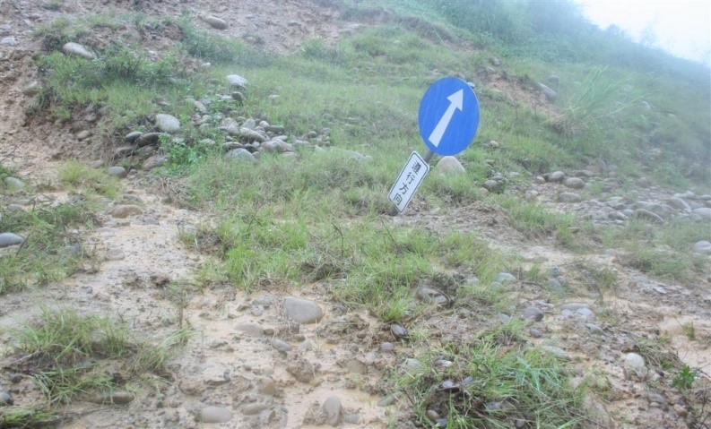 2_2b1a1.jpg