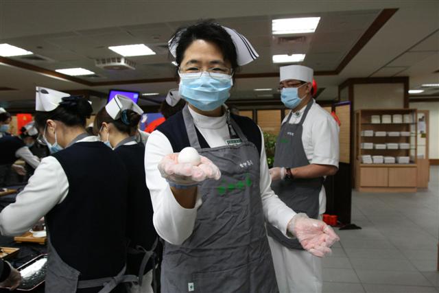 營養師節續慧命，臺中慈院低卡元宵傳健康