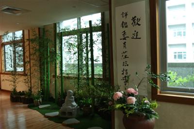 靜思茶道功能團隊 精心佈置評鑑會場