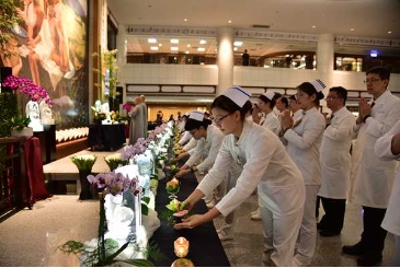 吉祥月祈福 慈院聚愛發願擁抱蒼生