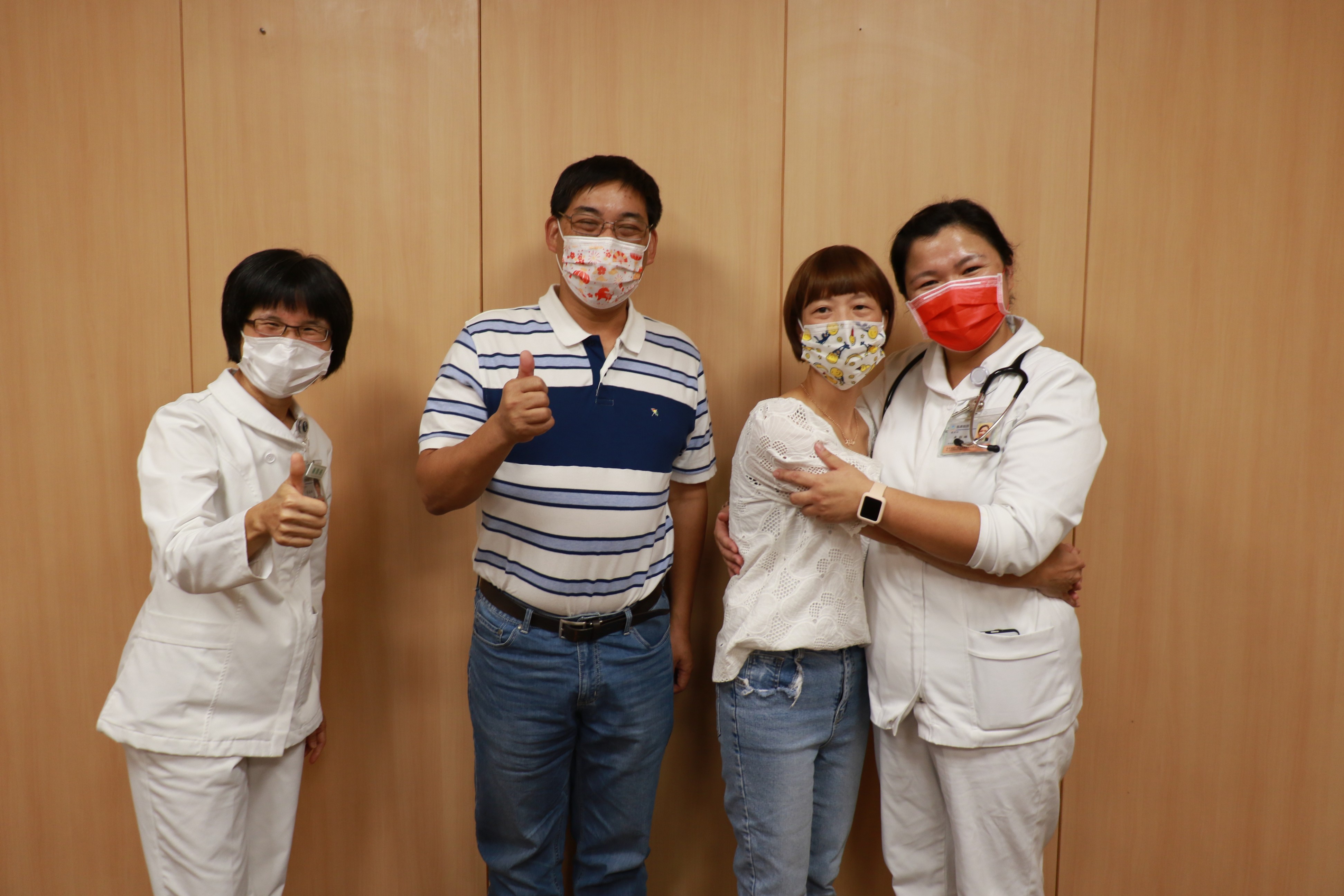 十年護病情 家屬捐贈減壓床嘉惠安寧病人
