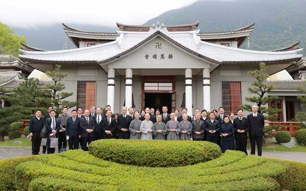 心靈故鄉的醫療溫馨報告 尋根出坡體會靜思家風