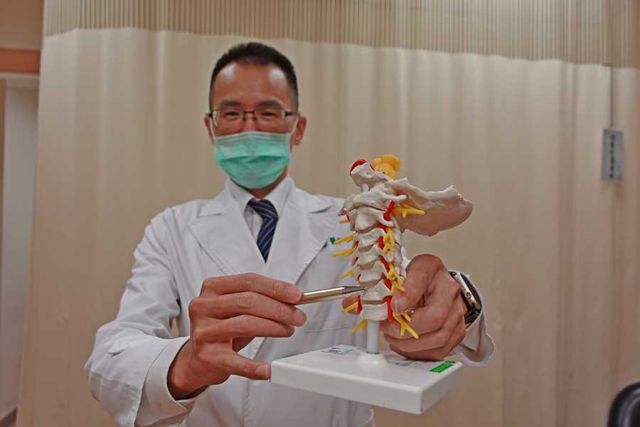 椎間盤疼痛不敢躺 臺中慈院再生注射解除結構疼痛