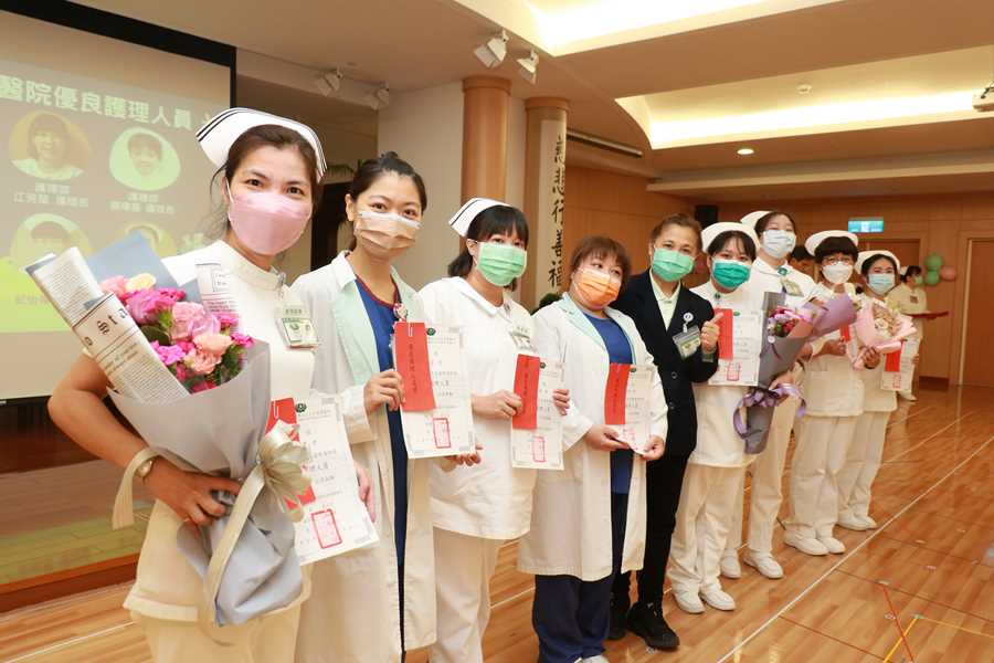 慶祝護師節 臺中慈濟醫院許諾護理師準時下班
