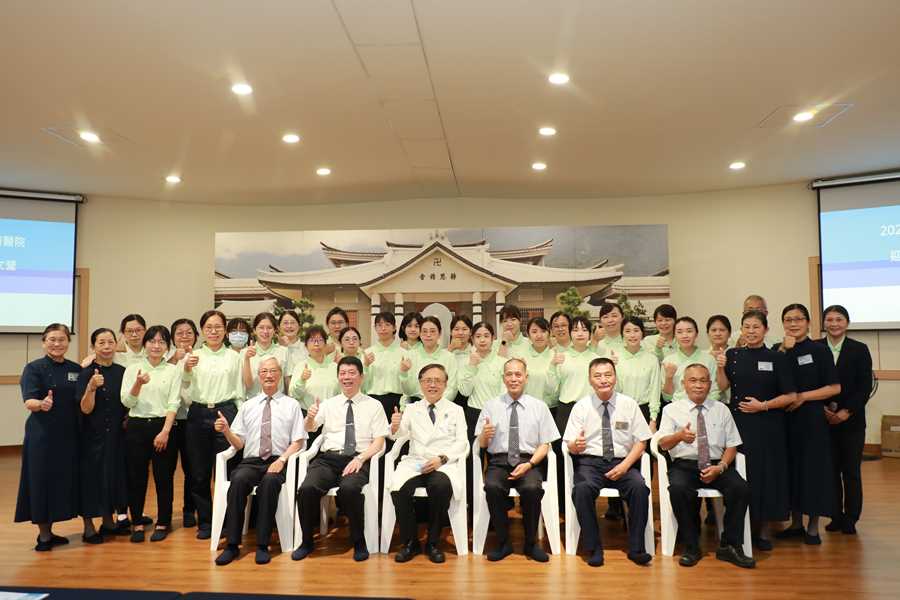 台中慈院迎新 大里靜思堂體驗機率科學