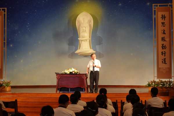 大愛幼教老師成長營 簡院長演講加溫「正能量」
