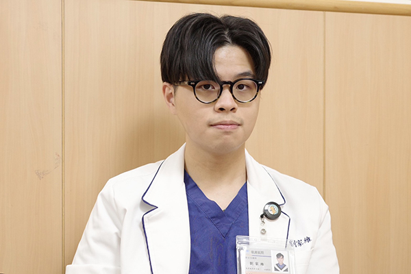劉家維 語言治療師