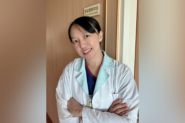 何佳佳 感控督導