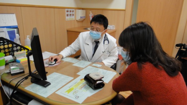 唾液感染「接吻病毒」妙齡少女肝指數超標20倍