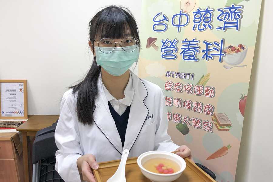 吃湯圓10小2大為宜 前後餐米飯減量