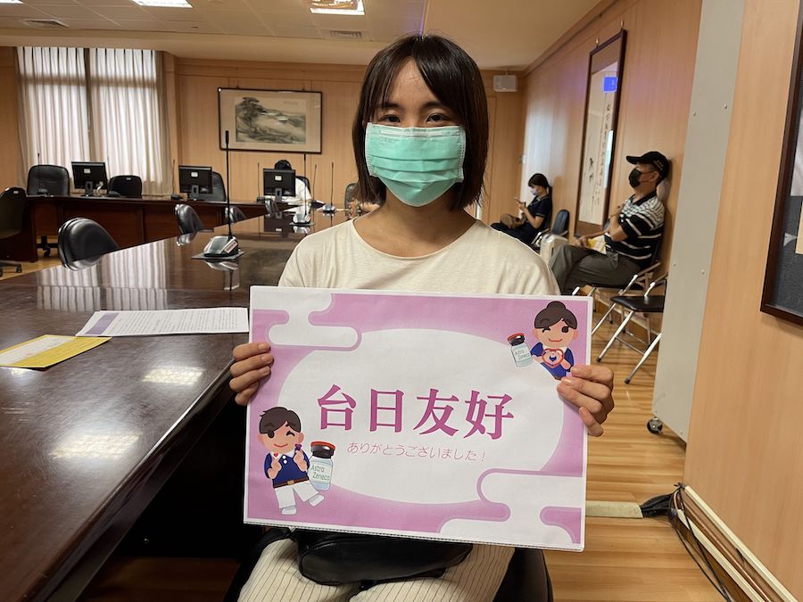 臺中慈濟醫院為日僑接種疫苗 全程日語陪伴