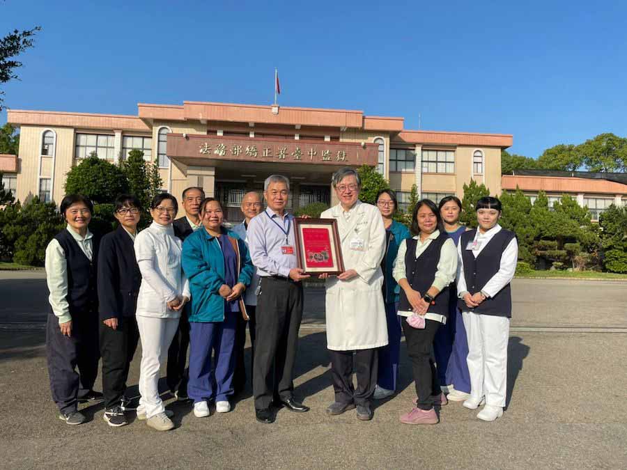 逾六千收容人次接種兩劑新冠疫苗 中監感謝臺中慈院