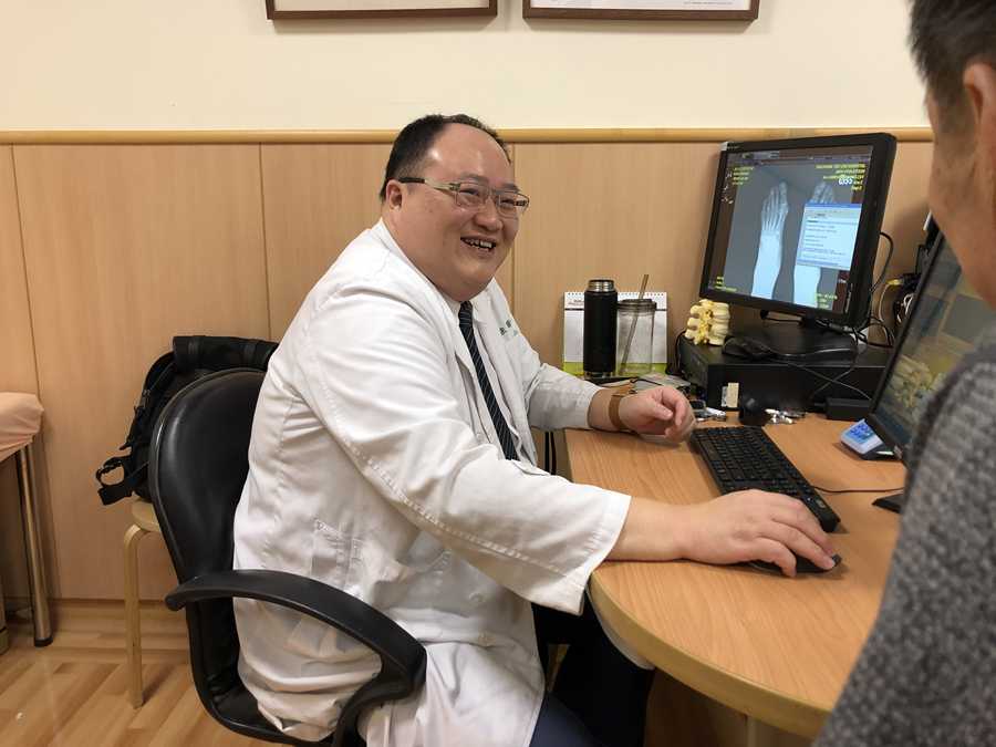 精油洗澡乾癬加重 醫師籲勿自行停藥