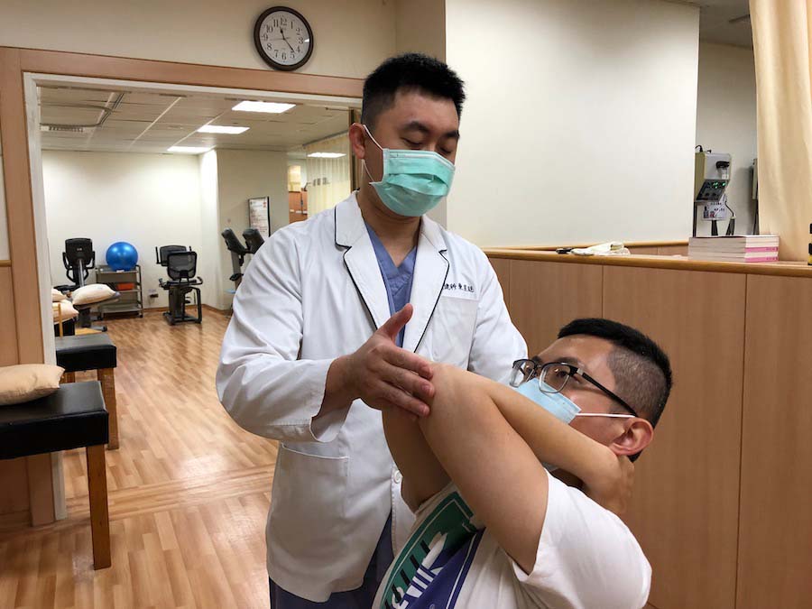 三伸展三肌力每天做三次 過春節常保健康