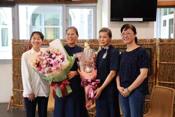 戲劇真實主角在醫院 志工同仁典範學習 在愛之外見毅力勇氣 郭翠花平靜看人生
