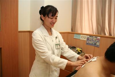 鼻過敏、噴嚏鼻水不止 三伏貼最好搭配體質